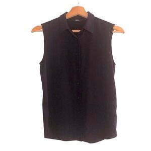 Uniqlo Sleeveless Dark Blue Button-Up Shirt